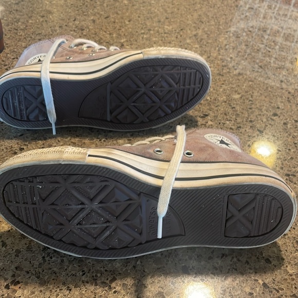 Tie dye converse high tops size 6 - Picture 4 of 6